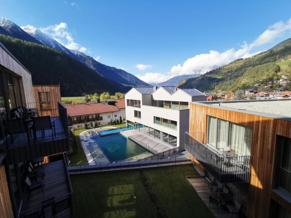 All-Suite Resort Oetztal Exterior photo